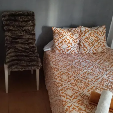 Santa Justa Apartment Seville Room photo